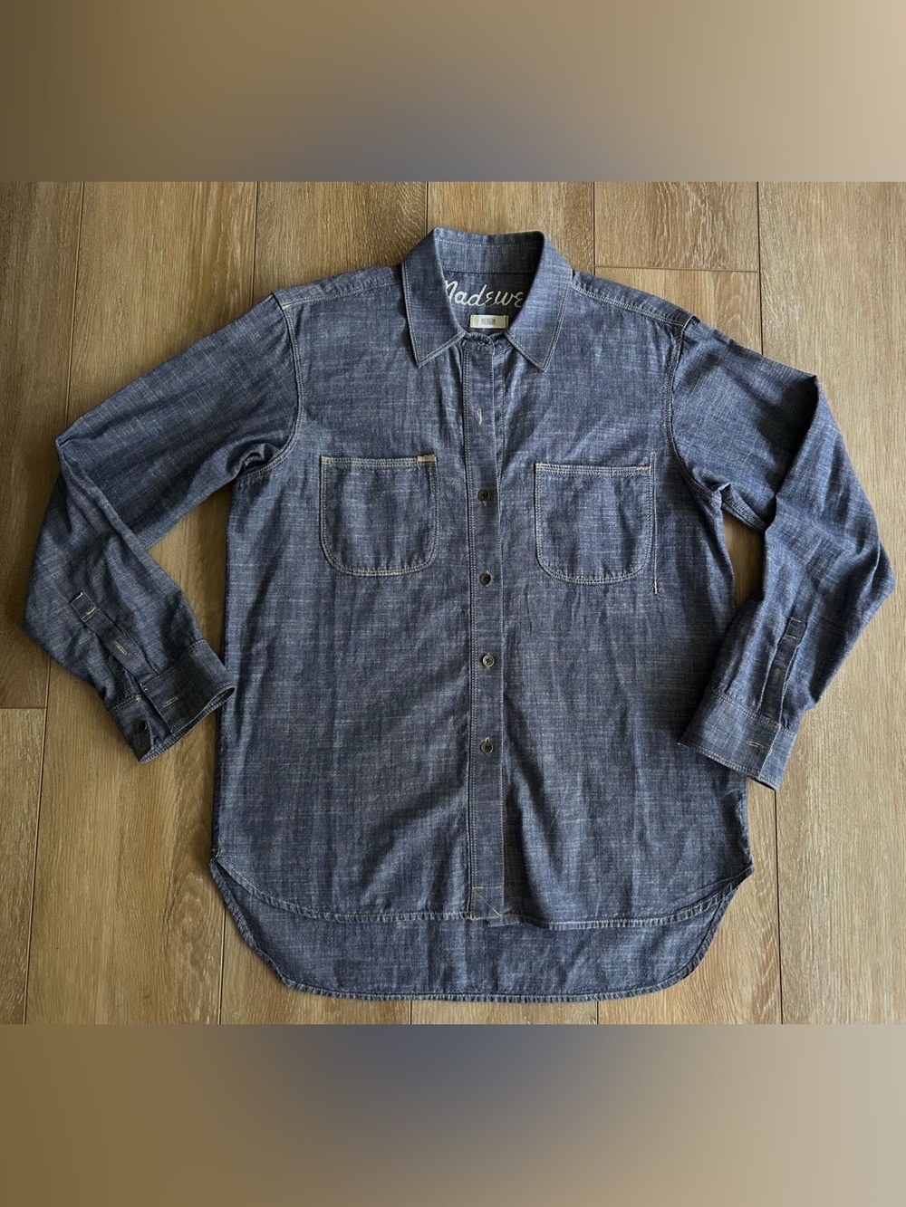 Madewell denim button-up long sleeve collared shirt - Rinse wash - Picture 5 of 8